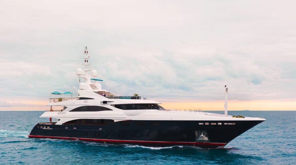 Benetti 54m.