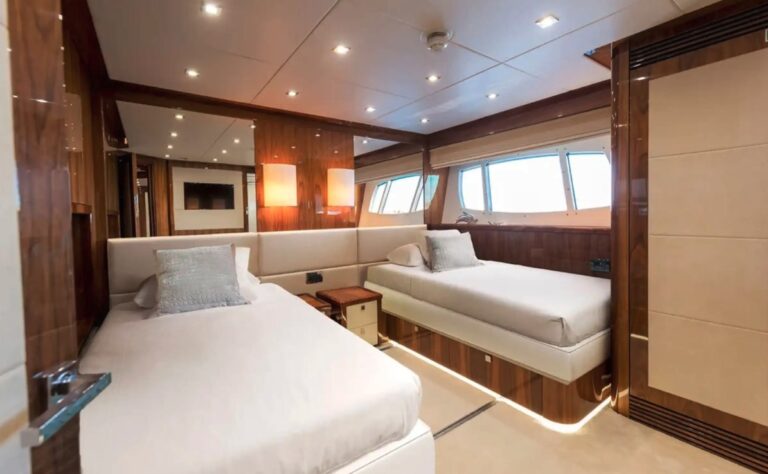Sunseeker 131, photo 15