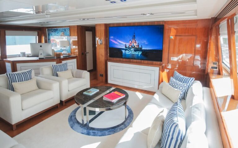 Sunseeker 131, photo 17