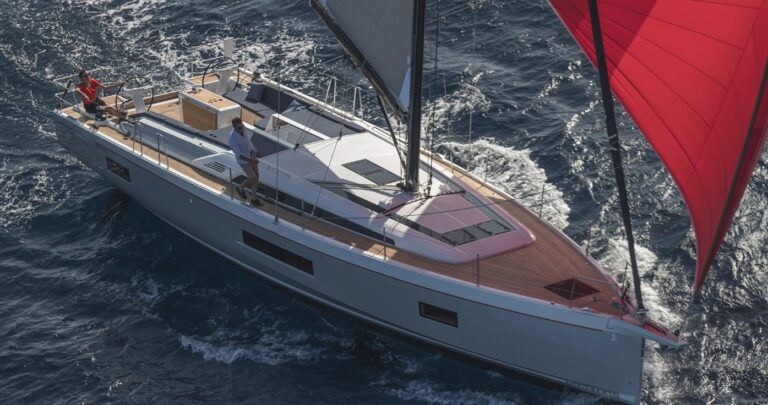 Beneteau Oceanis 51.1 for charter yachtsgreece luxury saling yacht