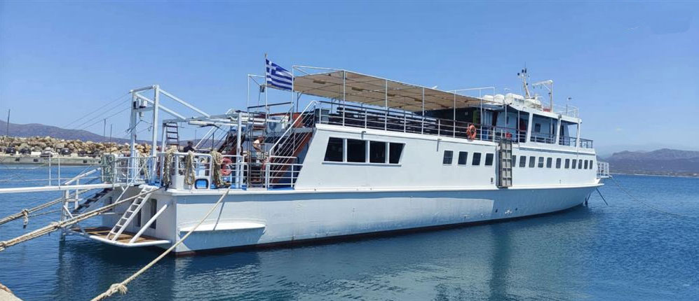 Passenger Touristic Vessel 42.60m