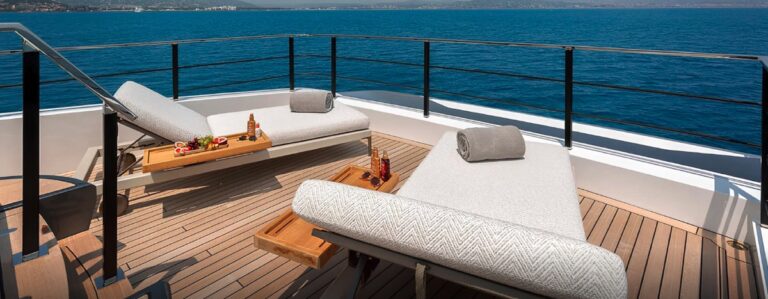Ferretti Custom Line 140, photo 4