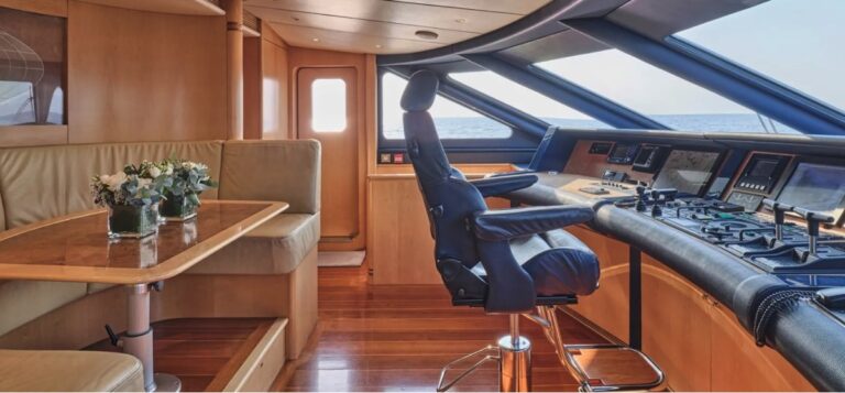 Heesen 44m, photo 30