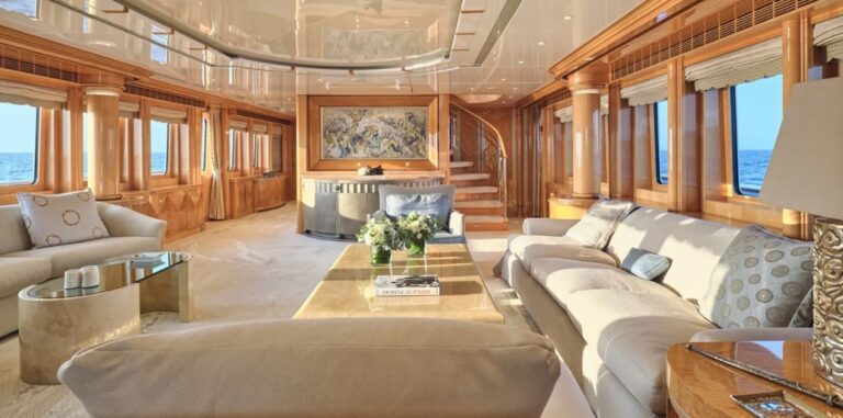 Heesen 44m, photo 17