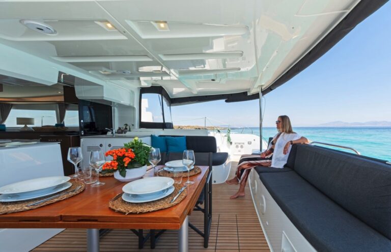 Lagoon 46, photo 6