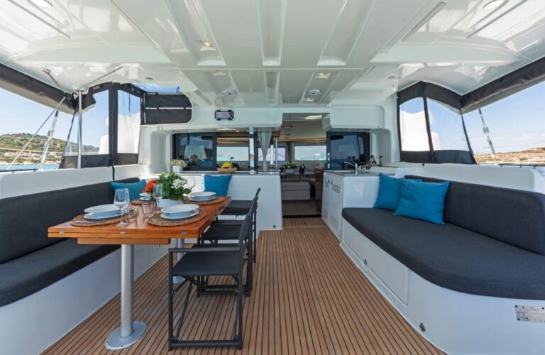Lagoon 46, photo 7