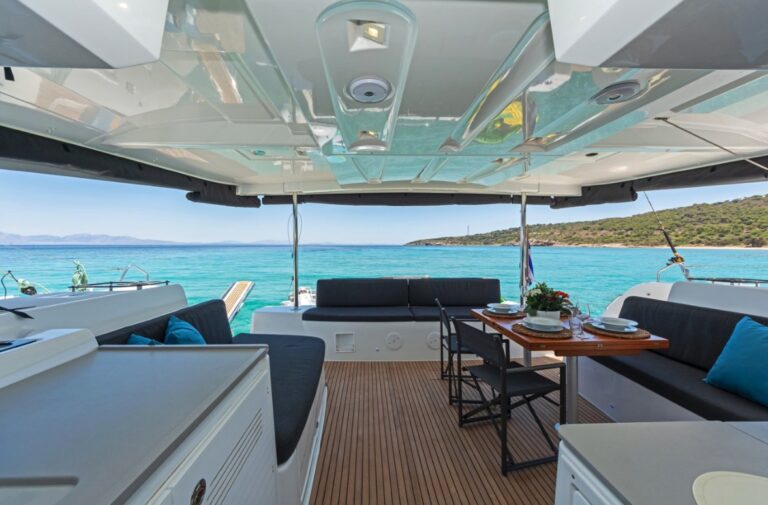 Lagoon 46, photo 12