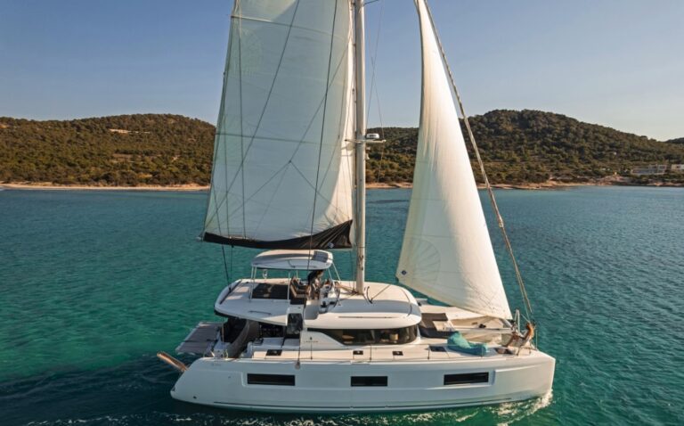 Lagoon 46, photo 5