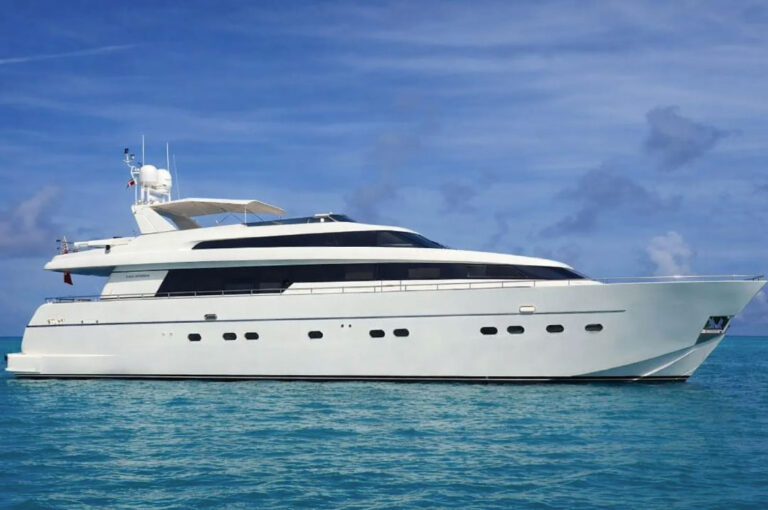 Sanlorenzo-SL88-for-sale-yachtsgreececom-motor-yacht-external