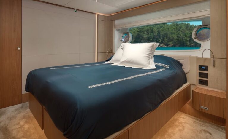 Ferretti 960, photo 12