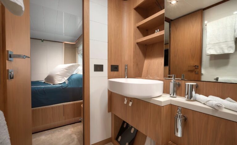 Ferretti 960, photo 13