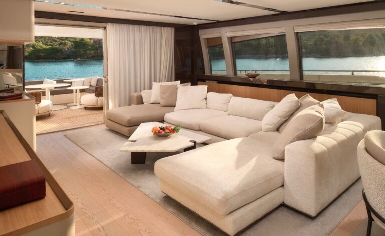 Ferretti 960, photo 4