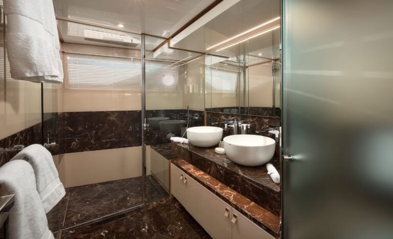 Ferretti 960, photo 10