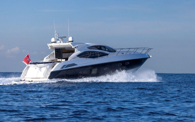 Sunseeker-Predator-64-for-sale-yachtsgreececom-motor-yacht-cruising2