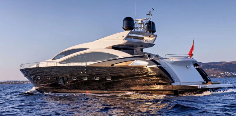 Sunseeker-Predator-92-for-sale-yachtsgreececom-motor-yacht-cruising3